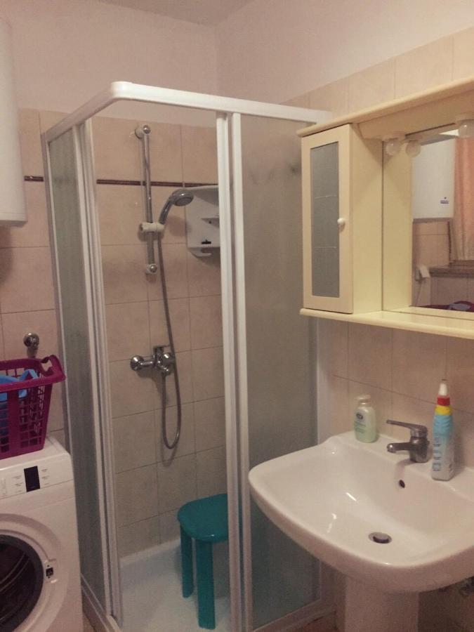 Apartment Vista ラバック エクステリア 写真